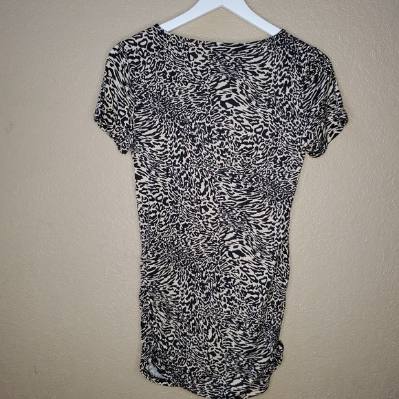 Dana Buchman animal print shirt size M - Picture 2 of 4
